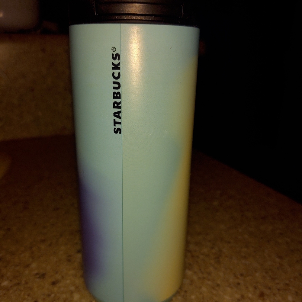 Starbucks 🌈 pride month release